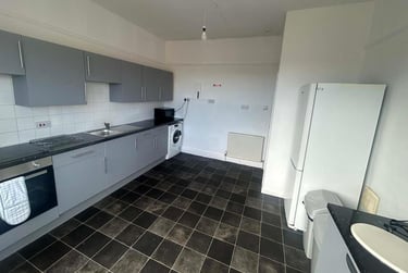 6 bed house, Lipson Road, Lipson, Plymouth, PL48PN - Image 13